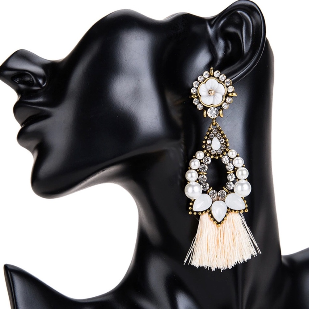 White Fringe Pearl Earrings